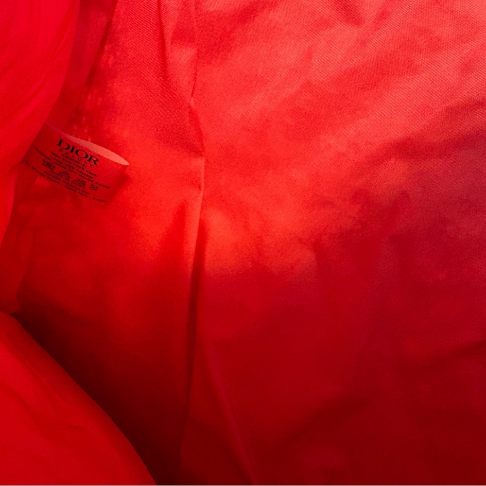 Dior beauty Red Tote - Picture 3 of 5